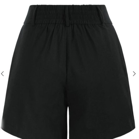 Black Belle Poque high waist shorts with pockets - Picture 2 of 2
